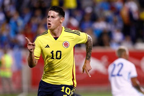 colombia football team coach